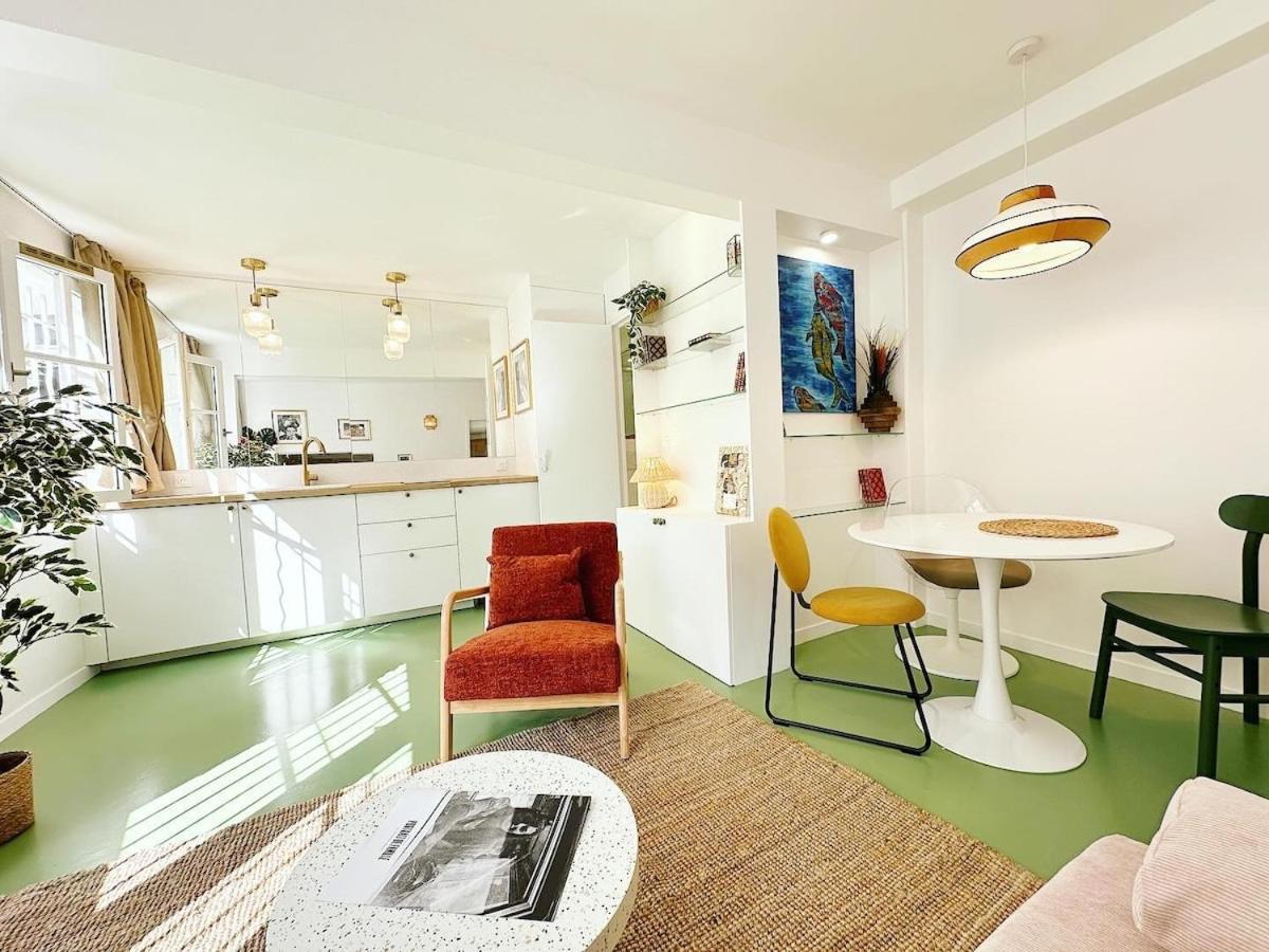 LOVE CIRCUS beautiful apartment near Eiffel Tower